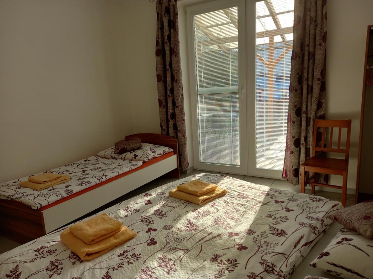 מיקולוב Alegria Natur Apartments מראה חיצוני תמונה