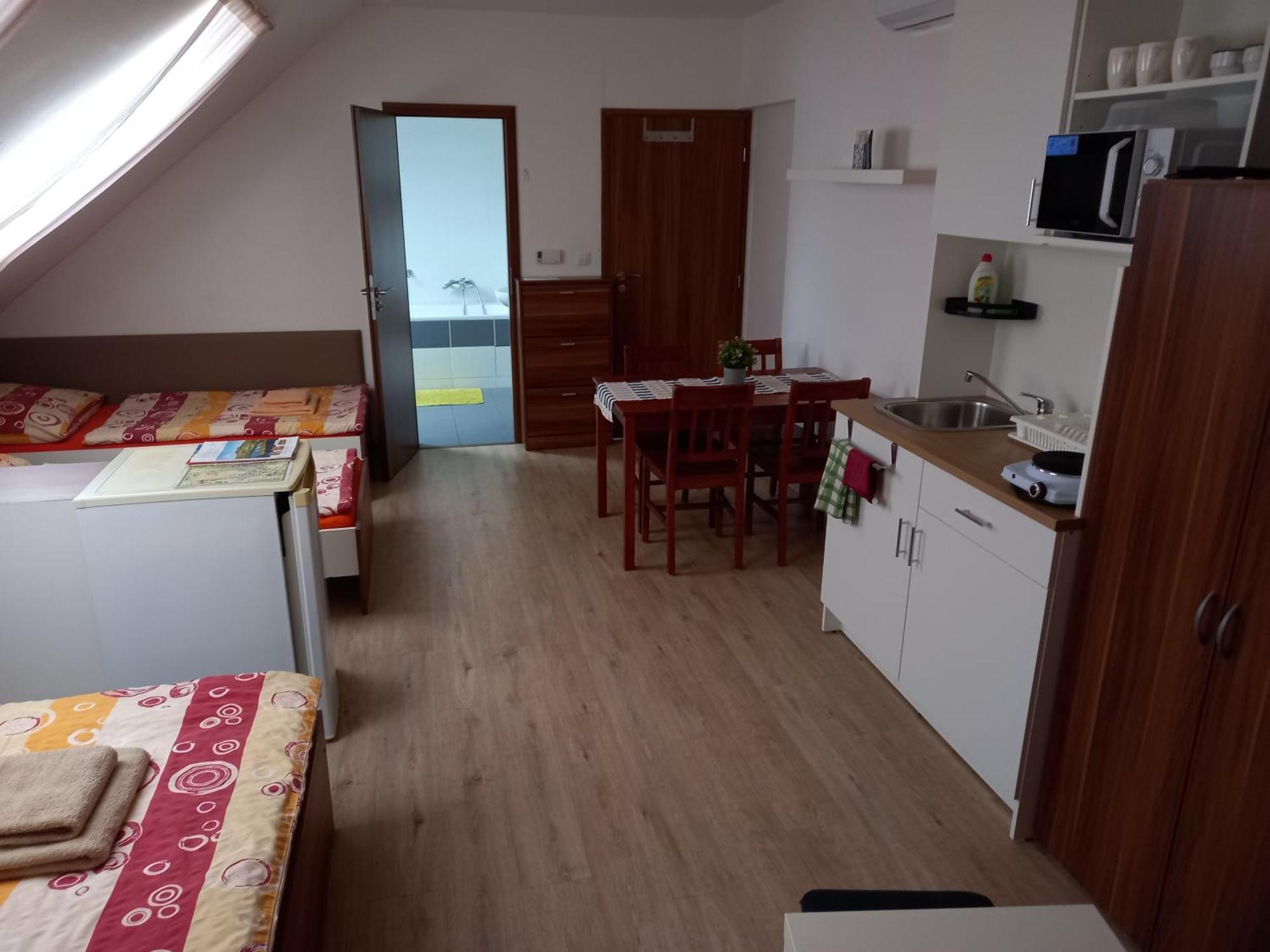 מיקולוב Alegria Natur Apartments מראה חיצוני תמונה