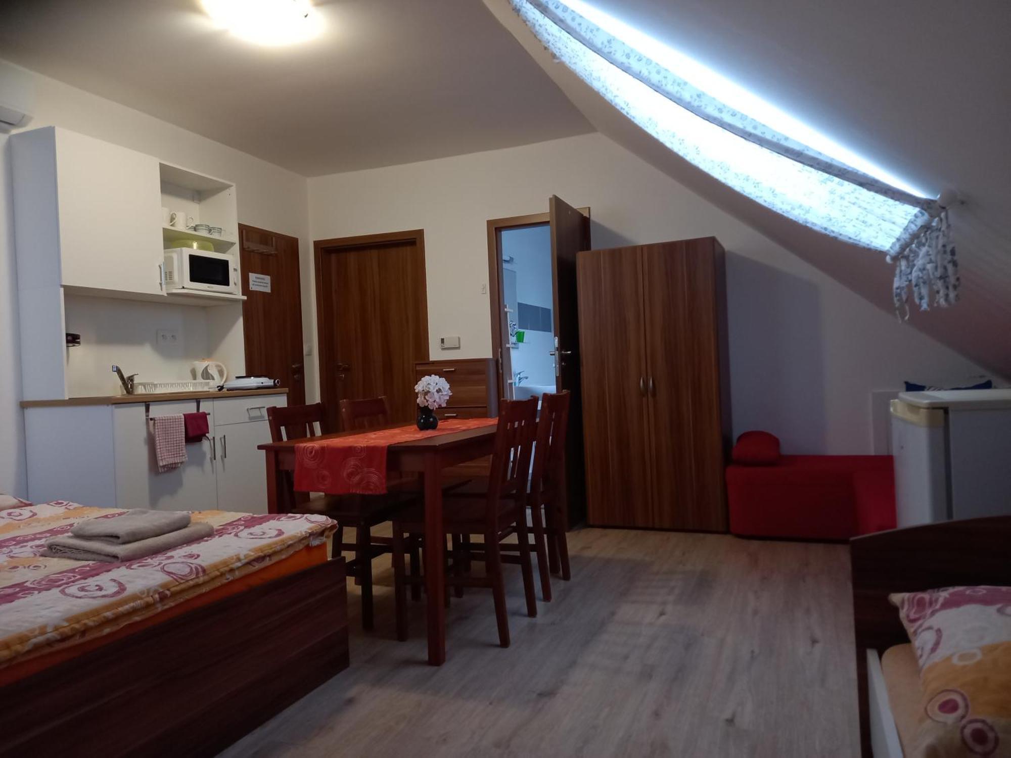מיקולוב Alegria Natur Apartments מראה חיצוני תמונה