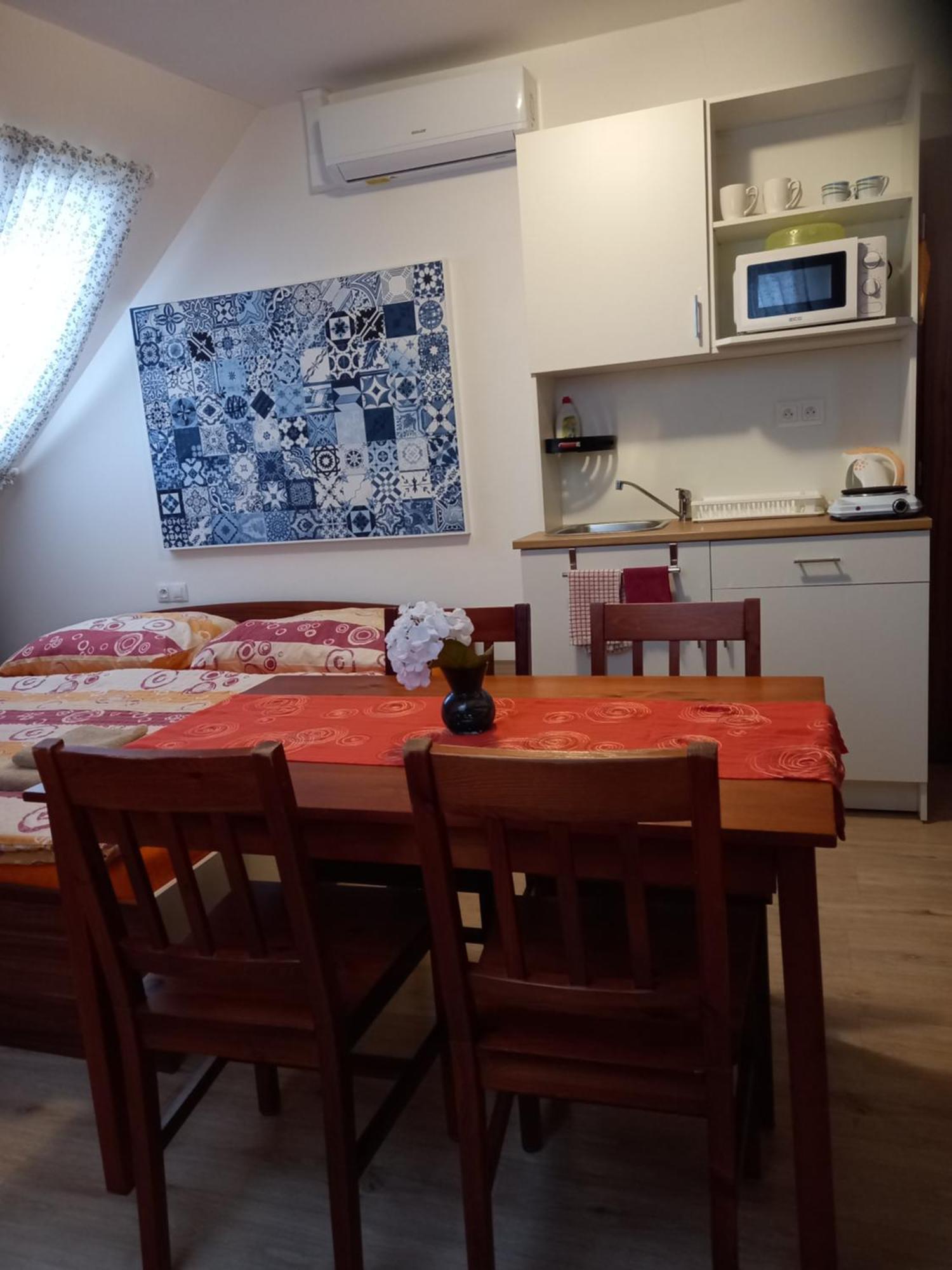 מיקולוב Alegria Natur Apartments מראה חיצוני תמונה