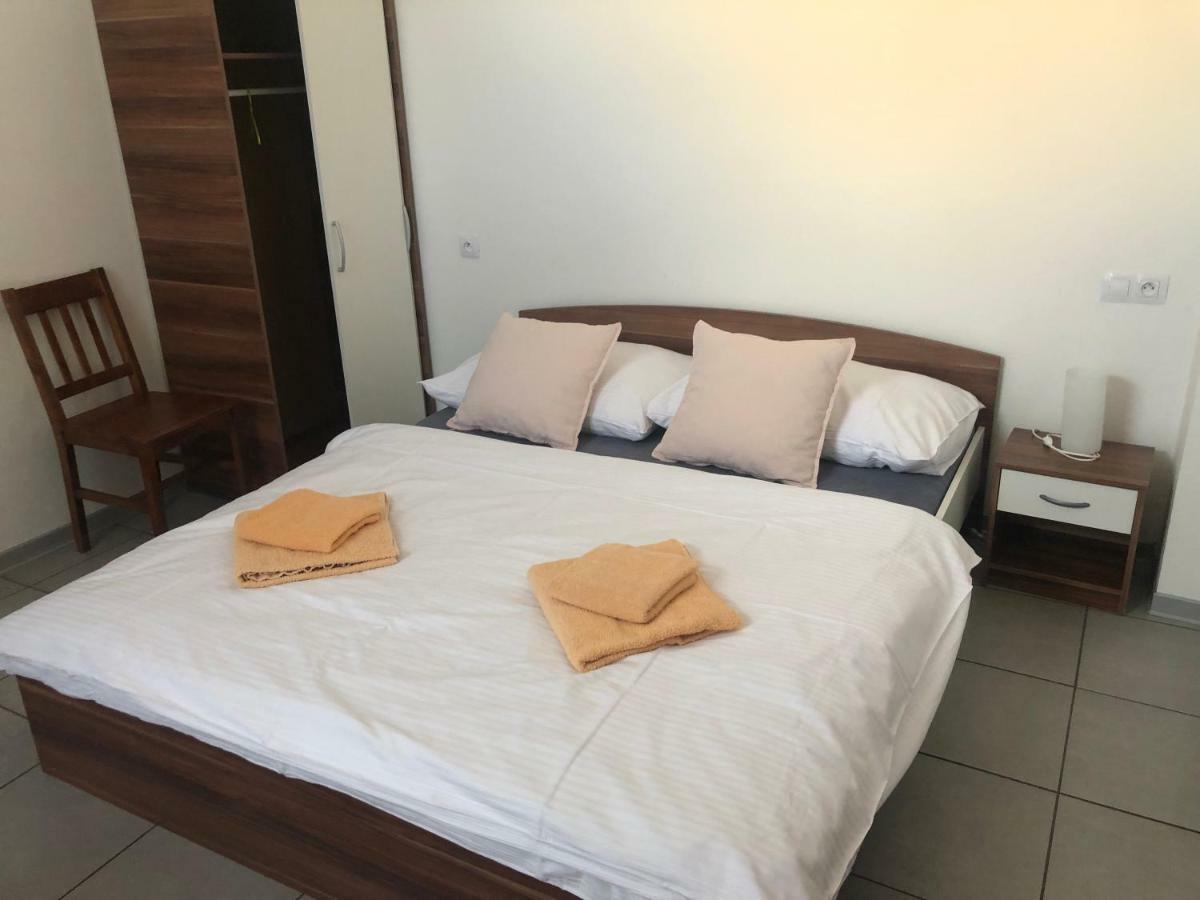 מיקולוב Alegria Natur Apartments מראה חיצוני תמונה