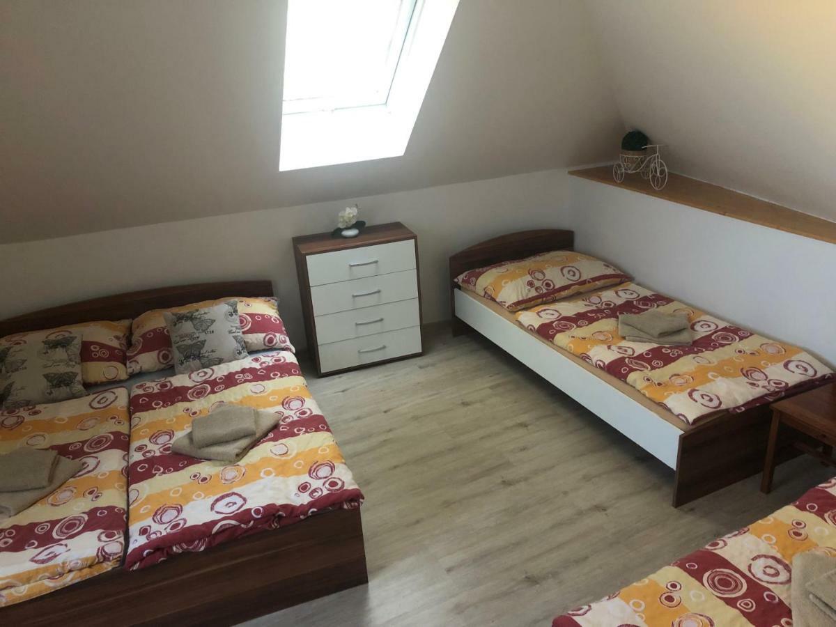 מיקולוב Alegria Natur Apartments מראה חיצוני תמונה